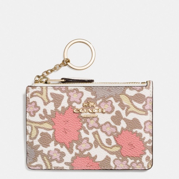 Coach Accessories - NWT Coach RARE floral key/card holder